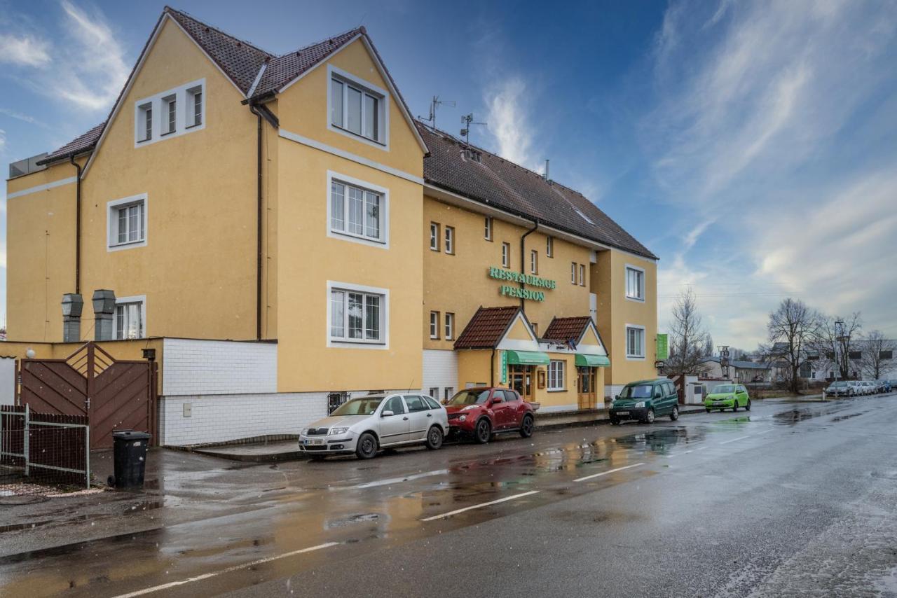 Hotel Pension u Mydlářů Mnichovo Hradiště Esterno foto